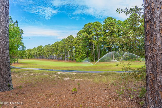 680 Legacy Lakes Way, Aberdeen, NC 28315