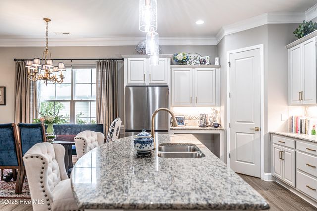 680 Legacy Lakes Way, Aberdeen, NC 28315