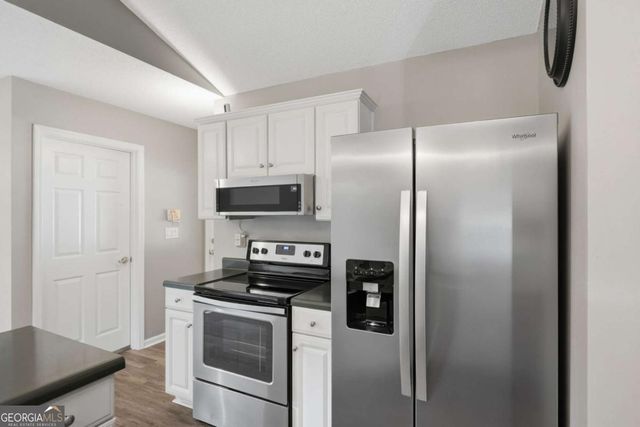 584 Fernstone Trail, Lawrenceville, GA 30046