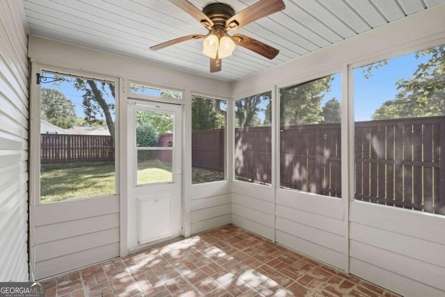 584 Fernstone Trail, Lawrenceville, GA 30046