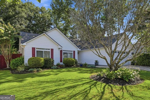584 Fernstone Trail, Lawrenceville, GA 30046