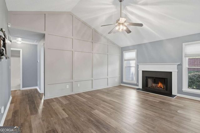 584 Fernstone Trail, Lawrenceville, GA 30046