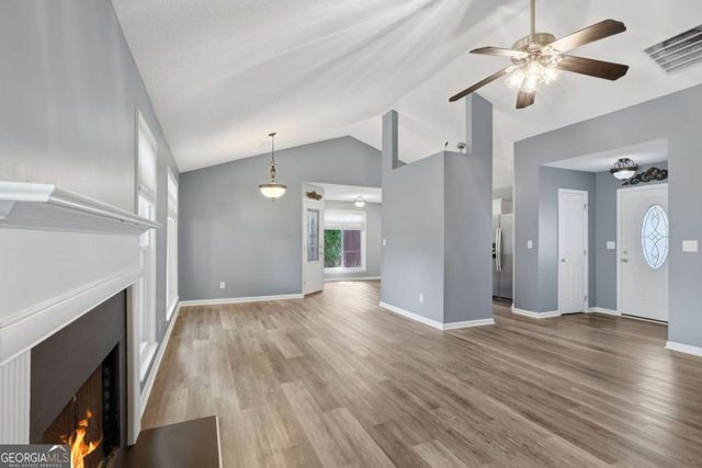584 Fernstone Trail, Lawrenceville, GA 30046