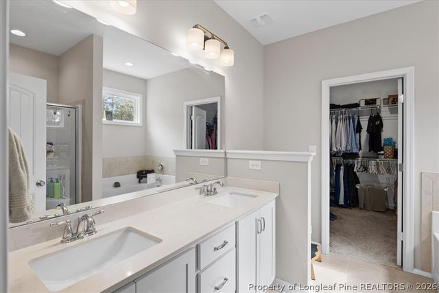 6932 Running Fox Road, Hope Mills, NC 28348