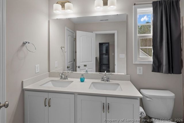 6932 Running Fox Road, Hope Mills, NC 28348