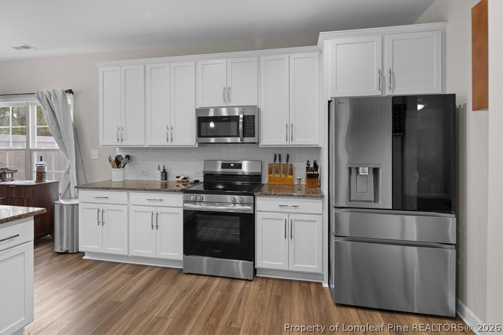 6932 Running Fox Road, Hope Mills, NC 28348 — photo 11