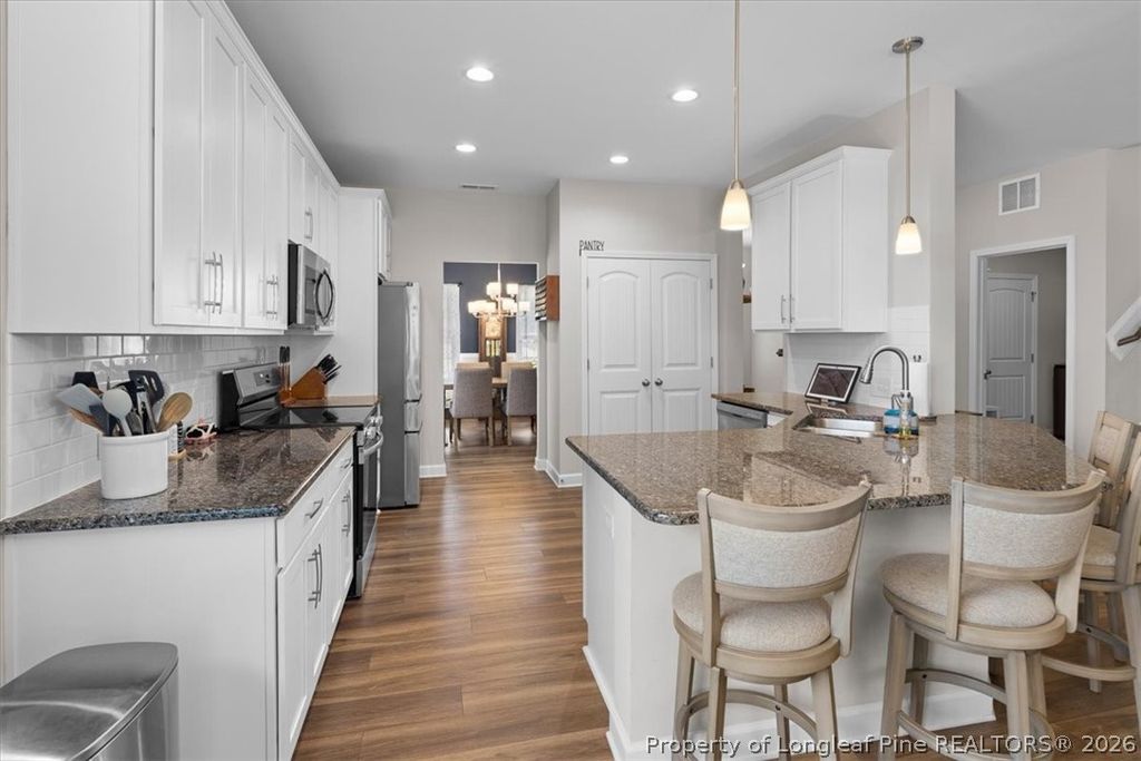 6932 Running Fox Road, Hope Mills, NC 28348 — photo 12