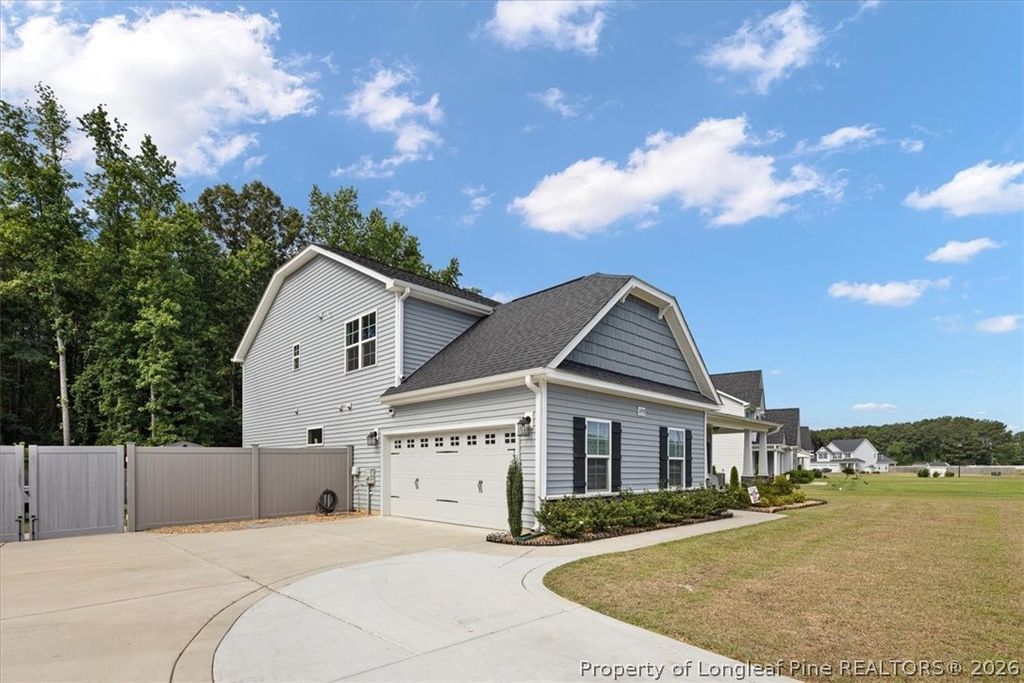 6932 Running Fox Road, Hope Mills, NC 28348 — photo 5