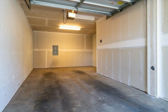 4052 30th Avenue SW, Seattle, WA 98126