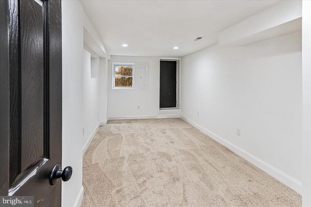 2611 E PRESTON ST, Baltimore, MD 21213