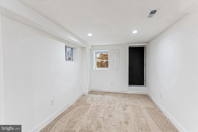 2611 E PRESTON ST, Baltimore, MD 21213