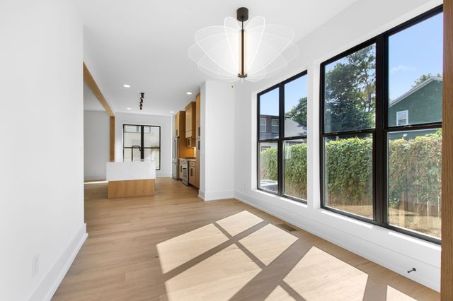 108B N 9th St, Nashville, TN 37206