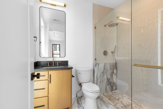 108B N 9th St, Nashville, TN 37206