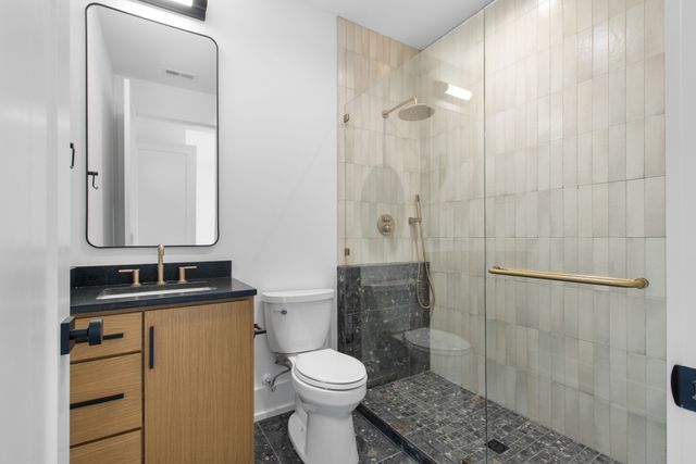 108B N 9th St, Nashville, TN 37206