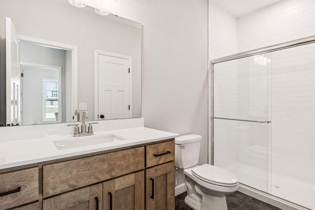 7334 Ambercrest Curve, Inver Grove Heights, MN 55077