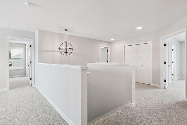 7334 Ambercrest Curve, Inver Grove Heights, MN 55077