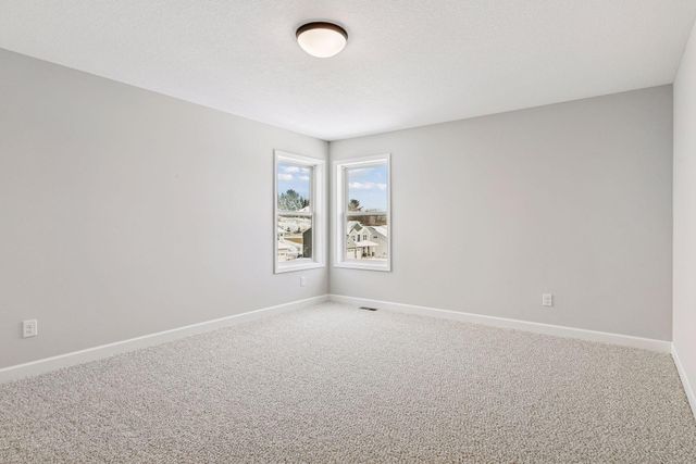 7334 Ambercrest Curve, Inver Grove Heights, MN 55077