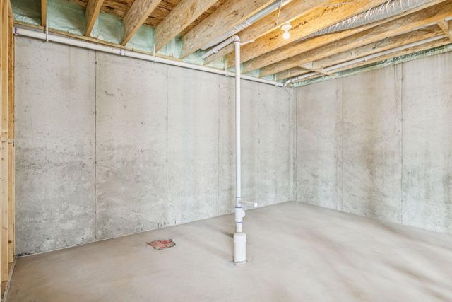 7334 Ambercrest Curve, Inver Grove Heights, MN 55077