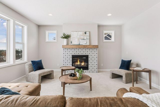 7334 Ambercrest Curve, Inver Grove Heights, MN 55077