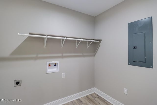 6590 Dummy Line Road, Picayune, MS 39466