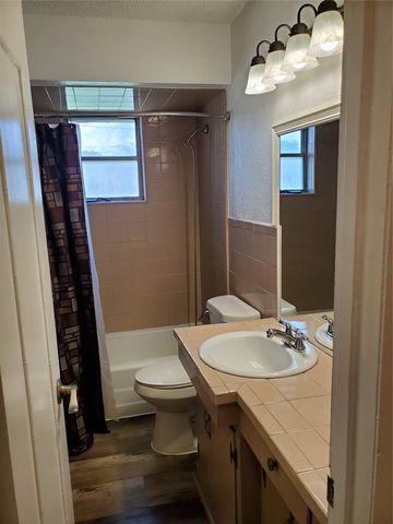 503 Harriett Street, Arlington, TX 76010