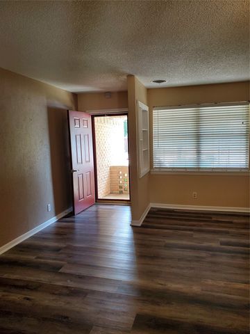 503 Harriett Street, Arlington, TX 76010