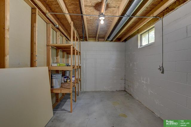 3614 N 104th Avenue, Omaha, NE 68134