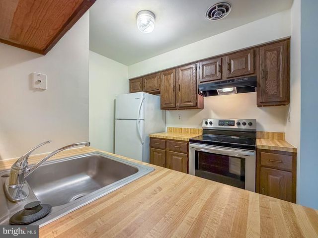 638-A PALMER LN, Yardley, PA 19067