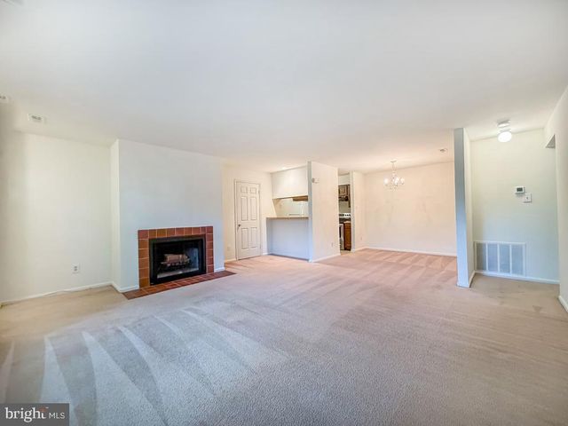 638-A PALMER LN, Yardley, PA 19067