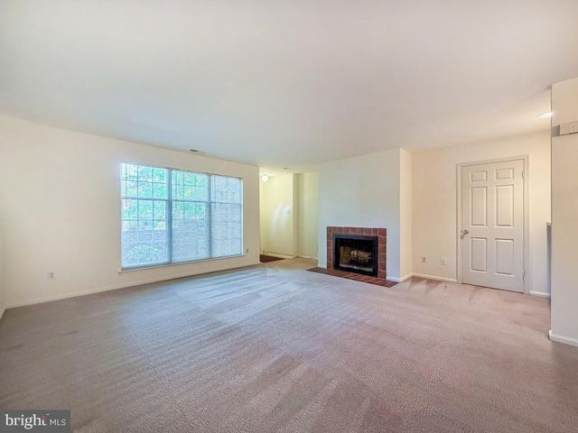 638-A PALMER LN, Yardley, PA 19067