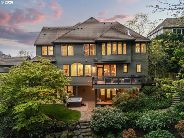 8711 Sw AMICUS Ter, Beaverton, OR 97007