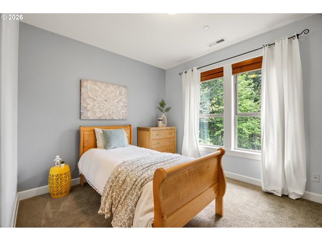 8711 Sw AMICUS Ter, Beaverton, OR 97007
