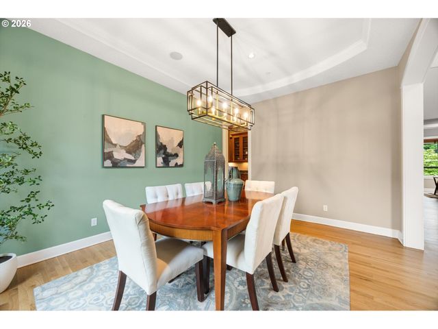 8711 Sw AMICUS Ter, Beaverton, OR 97007