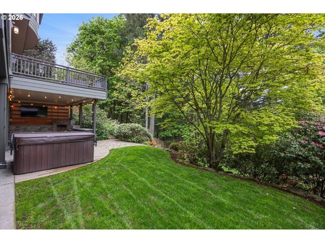 8711 Sw AMICUS Ter, Beaverton, OR 97007