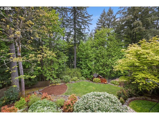 8711 Sw AMICUS Ter, Beaverton, OR 97007