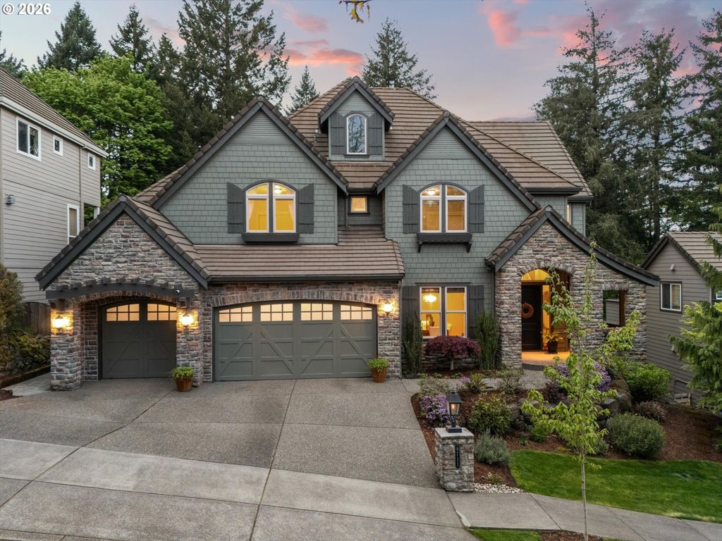 8711 Sw AMICUS Ter, Beaverton, OR 97007