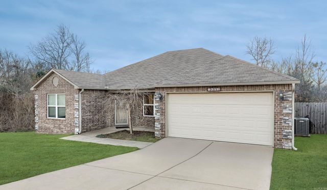 14556 Skyline Drive, Alexander, AR 72002