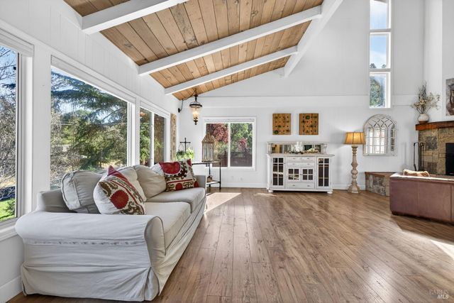 433 San Geronimo Valley Dr, San Geronimo, CA 94963