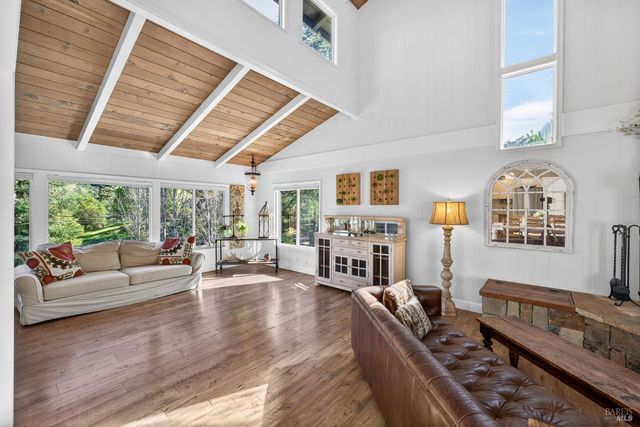 433 San Geronimo Valley Dr, San Geronimo, CA 94963