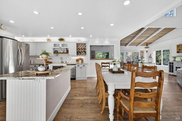 433 San Geronimo Valley Dr, San Geronimo, CA 94963