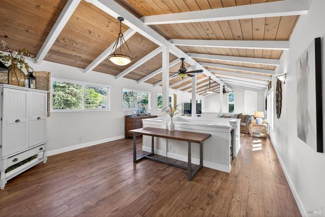 433 San Geronimo Valley Dr, San Geronimo, CA 94963