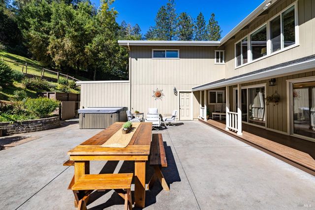 433 San Geronimo Valley Dr, San Geronimo, CA 94963