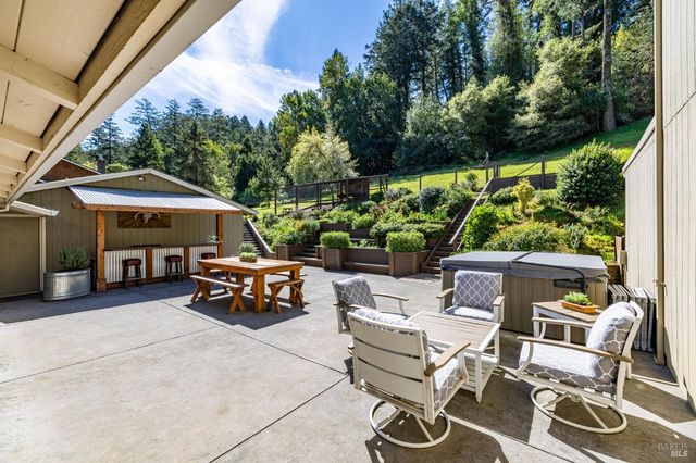 433 San Geronimo Valley Dr, San Geronimo, CA 94963