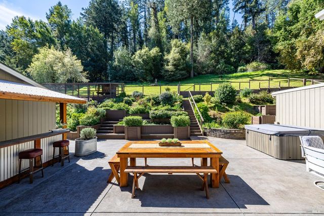 433 San Geronimo Valley Dr, San Geronimo, CA 94963