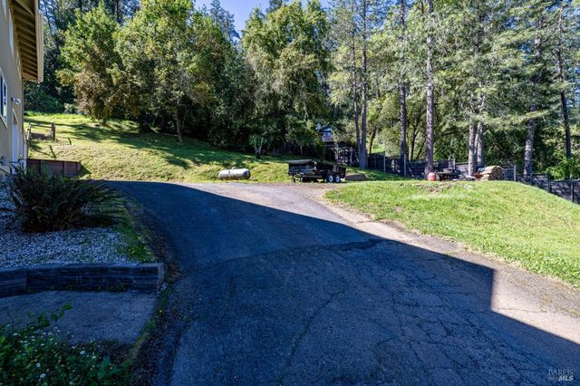 433 San Geronimo Valley Dr, San Geronimo, CA 94963