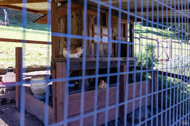 433 San Geronimo Valley Dr, San Geronimo, CA 94963