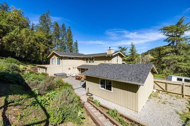 433 San Geronimo Valley Dr, San Geronimo, CA 94963