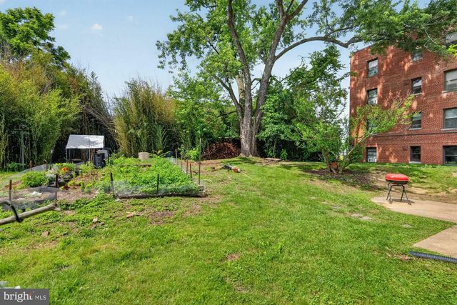 4512 MACARTHUR BLVD NW, Washington, DC 20007