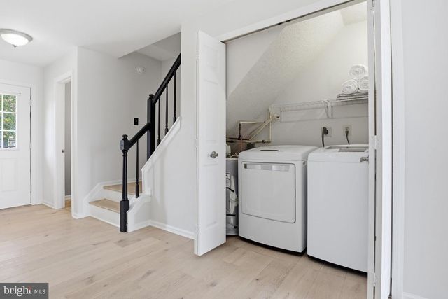 6600 MORNING VIEW CT, Alexandria, VA 22315