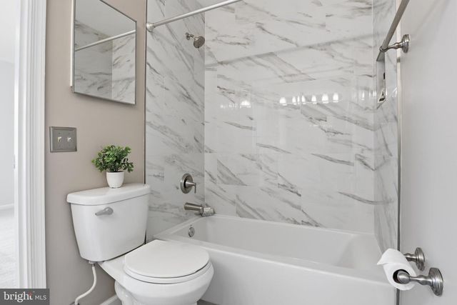 6600 MORNING VIEW CT, Alexandria, VA 22315